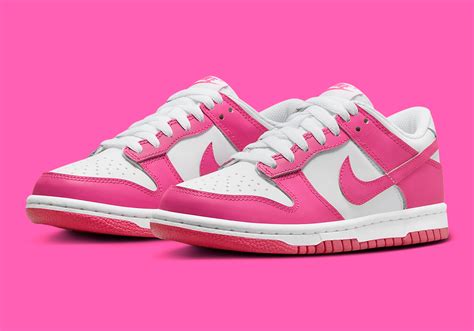 pink nike dunks for girls